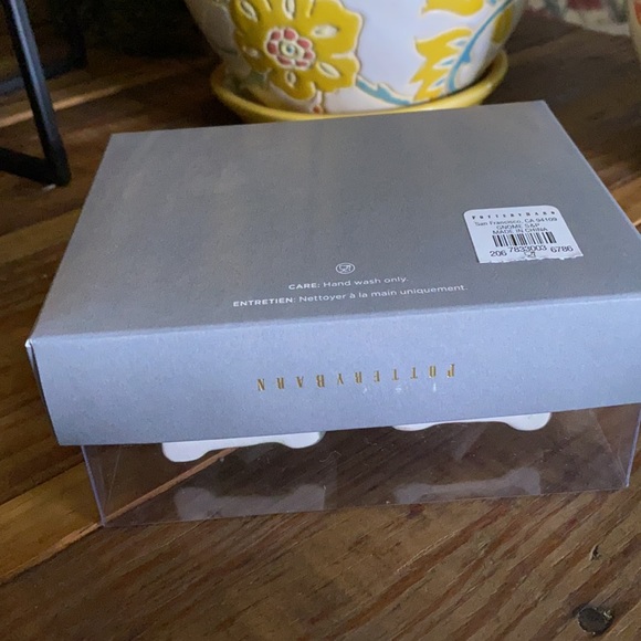 Pottery Barn Holiday Season Gnome Salt & Pepper Shakers - Picture 11 of 15